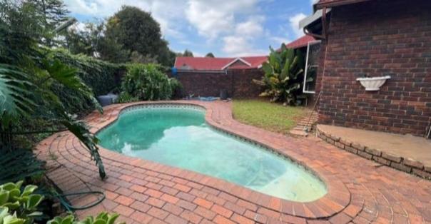 3 Bedroom Property for Sale in Birchleigh Gauteng