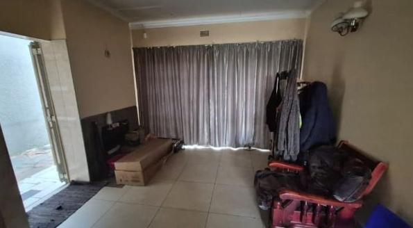 3 Bedroom Property for Sale in Birchleigh Gauteng