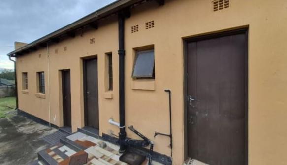 3 Bedroom Property for Sale in Birchleigh Gauteng