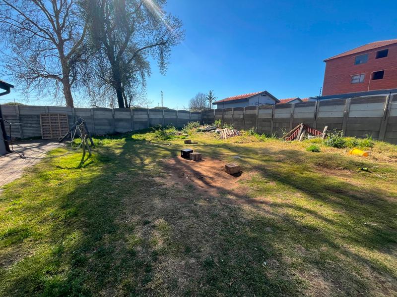 8 Bedroom Property for Sale in Kempton Park Central Gauteng