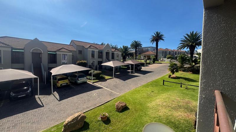 2 Bedroom Property for Sale in Oakdene Gauteng