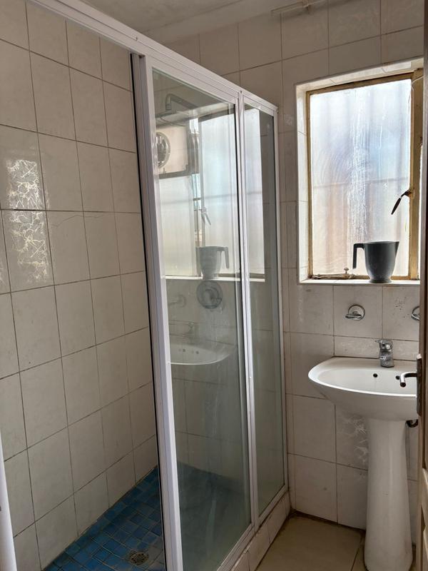 6 Bedroom Property for Sale in Laudium Gauteng