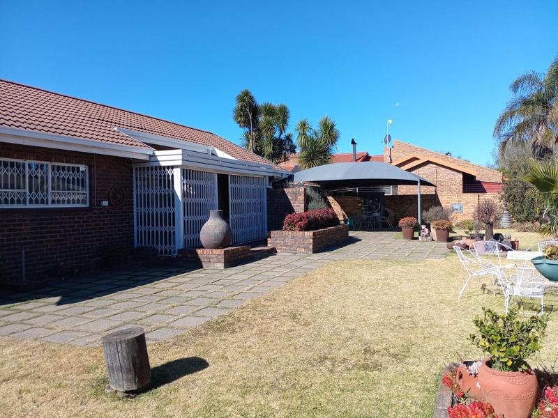 3 Bedroom Property for Sale in Vanderbijlpark Sw 2 Gauteng