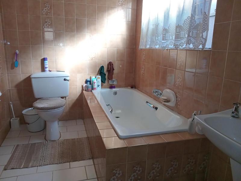 3 Bedroom Property for Sale in Vanderbijlpark Sw 2 Gauteng