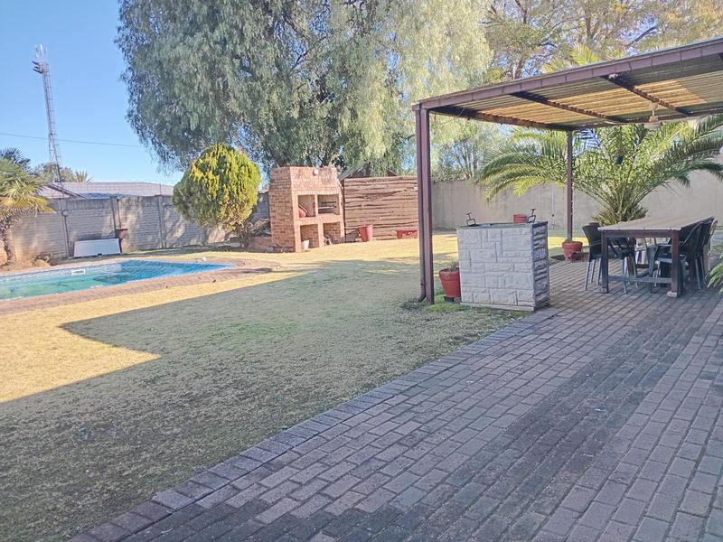 3 Bedroom Property for Sale in Vanderbijlpark Sw 2 Gauteng