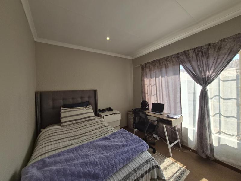 To Let 3 Bedroom Property for Rent in Annlin Gauteng