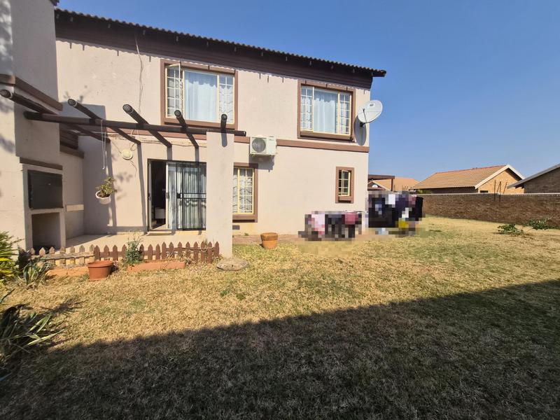 To Let 3 Bedroom Property for Rent in Annlin Gauteng