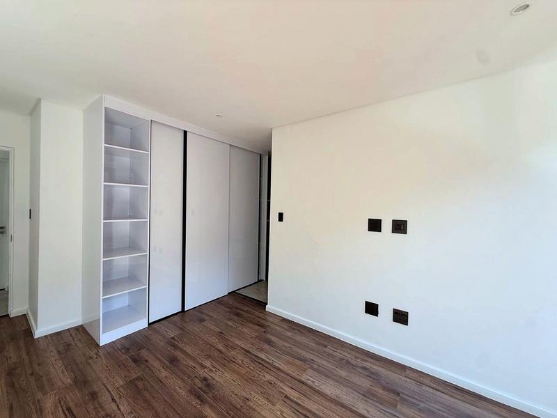 2 Bedroom Property for Sale in Broadacres Gauteng
