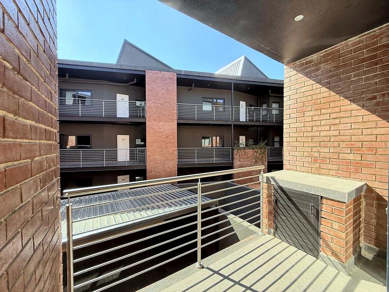 2 Bedroom Property for Sale in Broadacres Gauteng