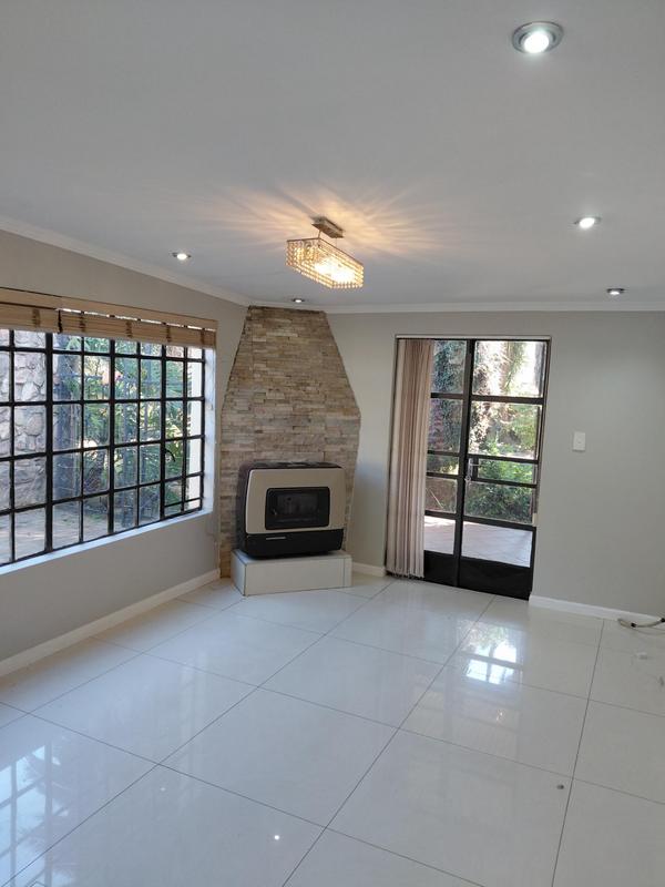 2 Bedroom Property for Sale in Montgomery Park Gauteng