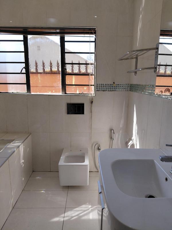 2 Bedroom Property for Sale in Montgomery Park Gauteng