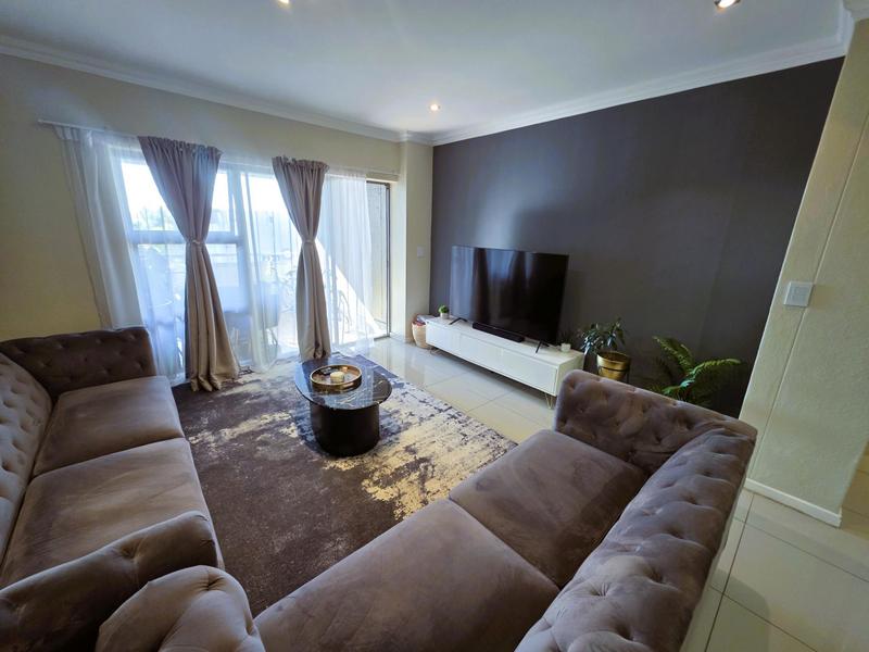 To Let 2 Bedroom Property for Rent in Sandton Central Gauteng