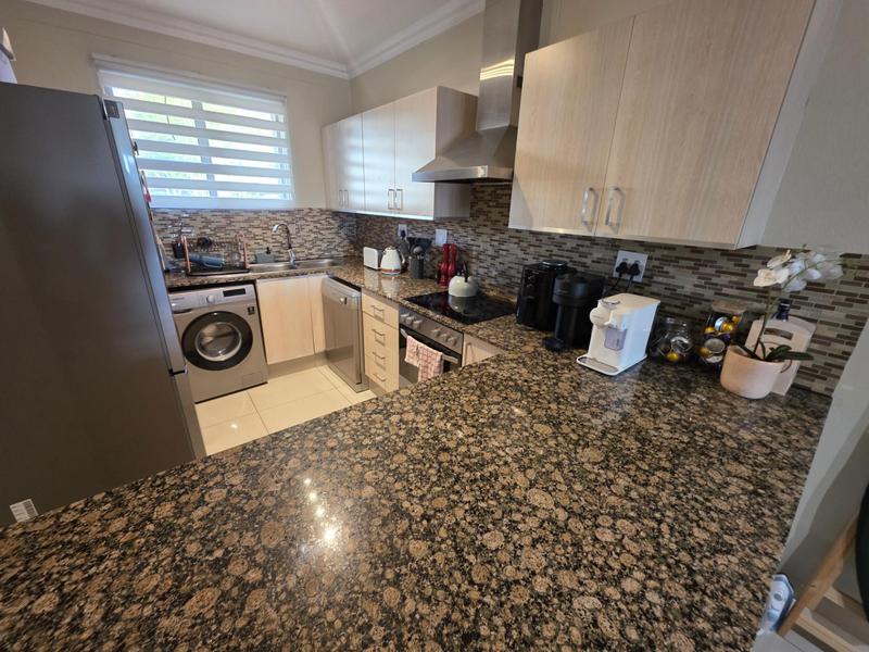 To Let 2 Bedroom Property for Rent in Sandton Central Gauteng
