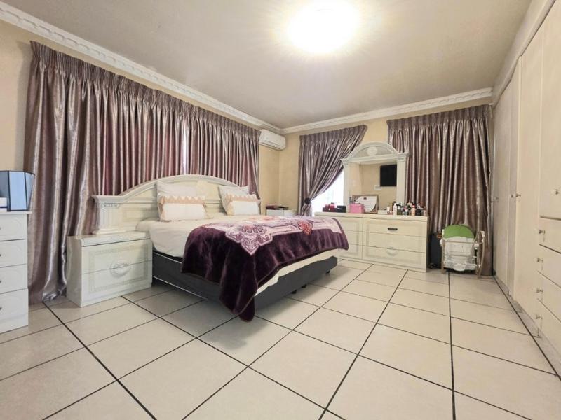 3 Bedroom Property for Sale in New Market Gauteng
