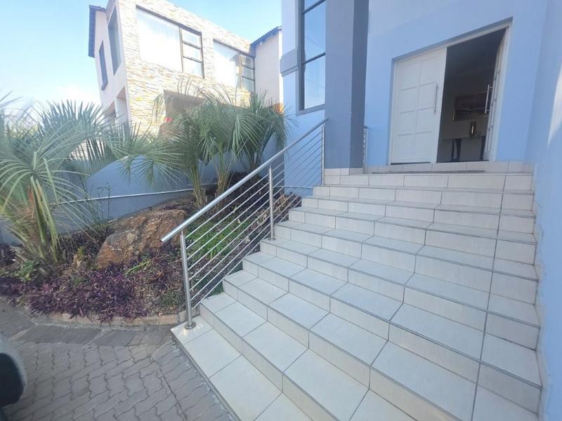 4 Bedroom Property for Sale in South Crest Gauteng