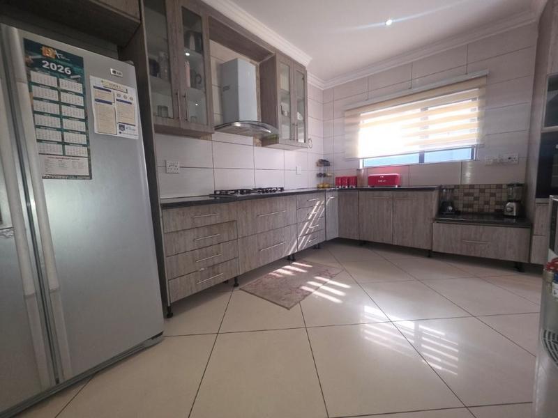 4 Bedroom Property for Sale in South Crest Gauteng