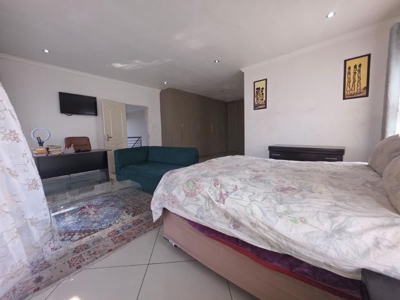 4 Bedroom Property for Sale in South Crest Gauteng