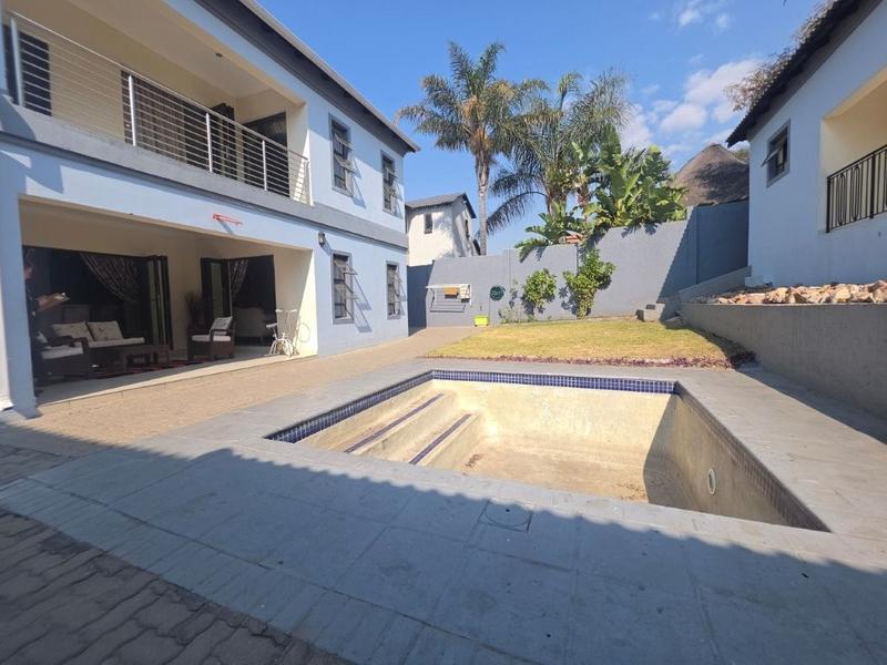 4 Bedroom Property for Sale in South Crest Gauteng