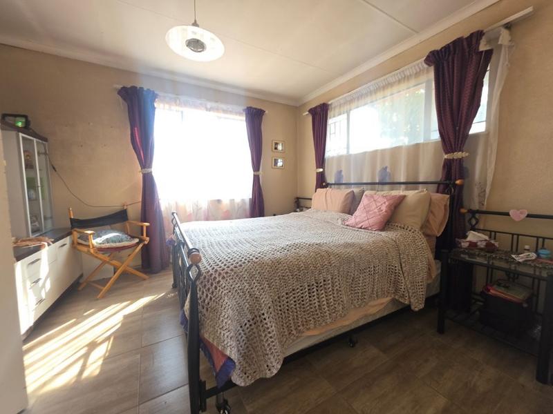 4 Bedroom Property for Sale in Elandspark Gauteng