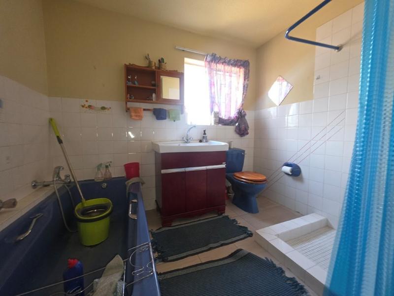 4 Bedroom Property for Sale in Elandspark Gauteng