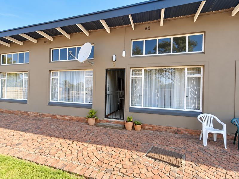 1 Bedroom Property for Sale in Petersfield Gauteng
