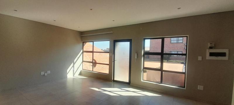 To Let 2 Bedroom Property for Rent in Zwartkop Gauteng