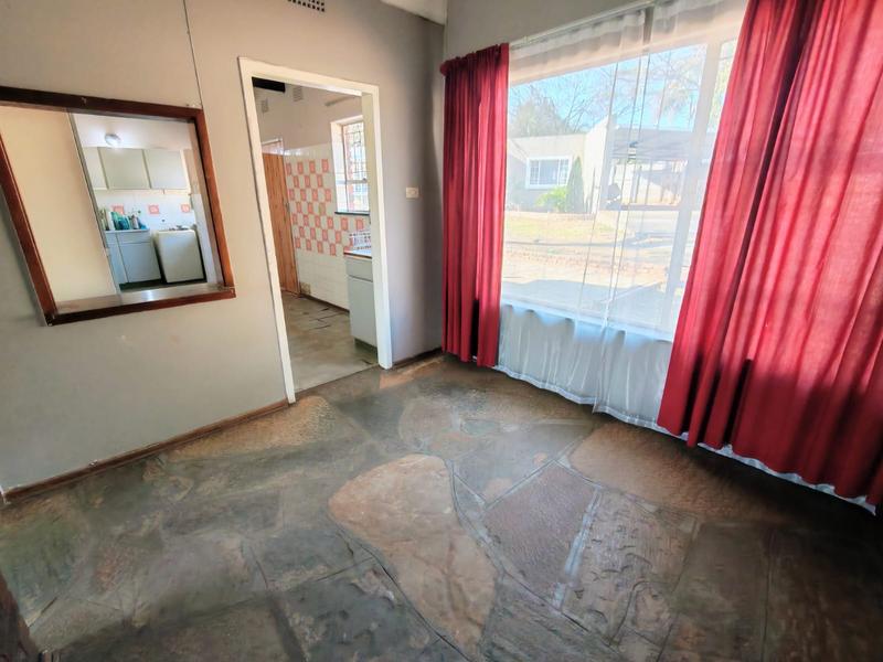 5 Bedroom Property for Sale in Wierda Park Gauteng