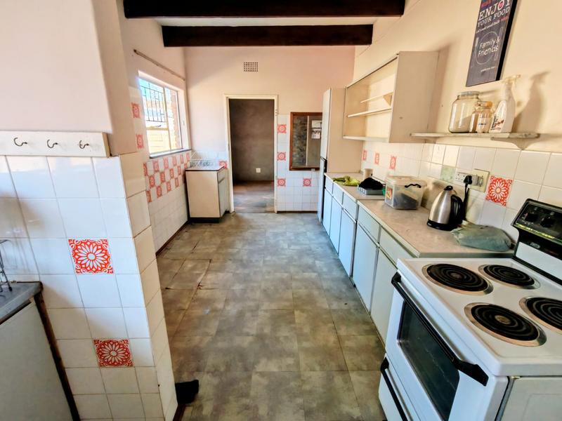 5 Bedroom Property for Sale in Wierda Park Gauteng