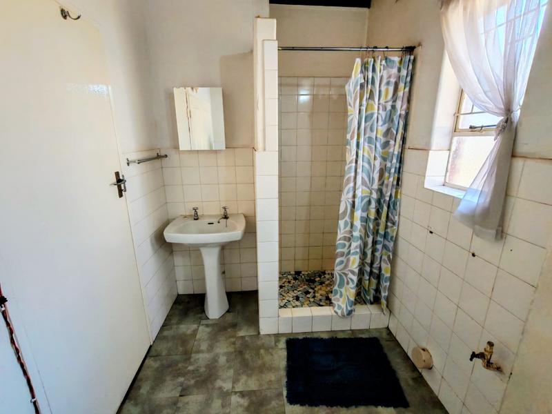 5 Bedroom Property for Sale in Wierda Park Gauteng