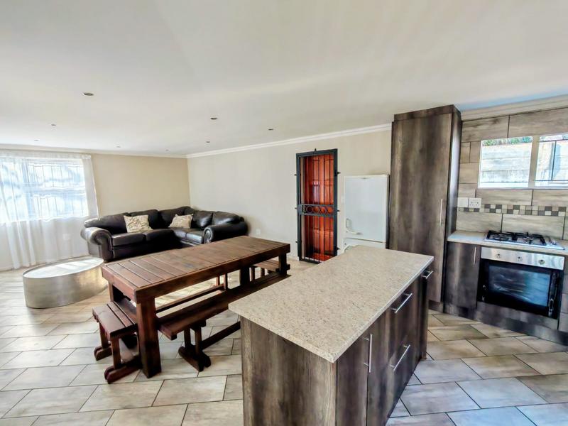 5 Bedroom Property for Sale in Wierda Park Gauteng
