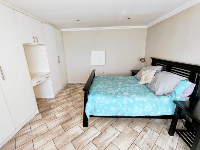 5 Bedroom Property for Sale in Wierda Park Gauteng