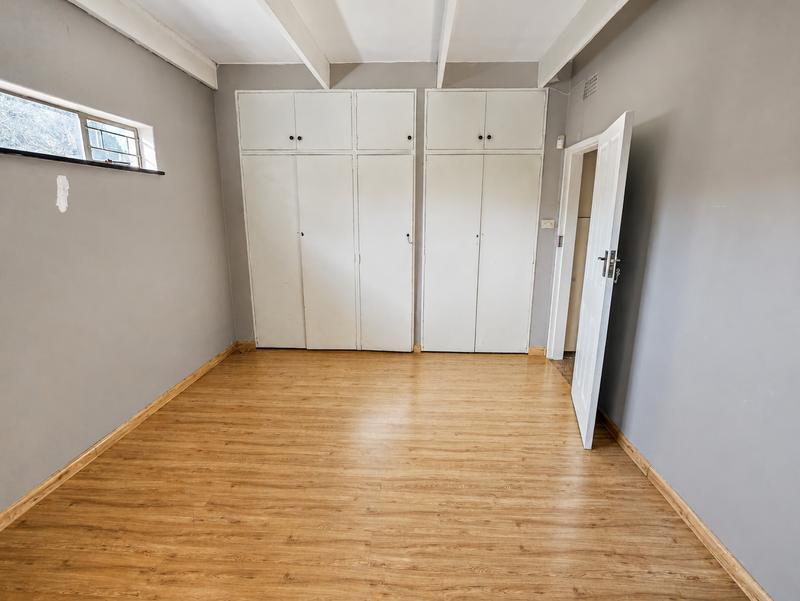 5 Bedroom Property for Sale in Wierda Park Gauteng