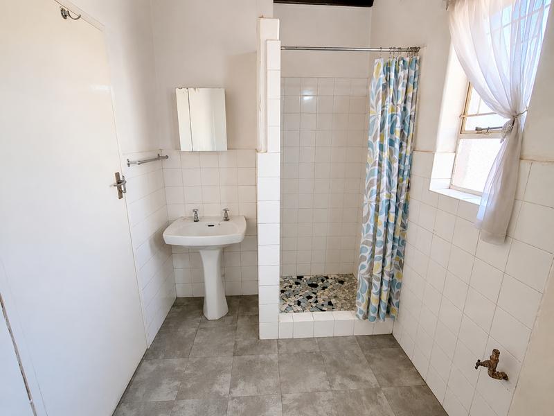 5 Bedroom Property for Sale in Wierda Park Gauteng