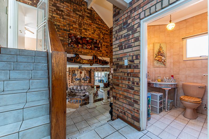 4 Bedroom Property for Sale in Northcliff Gauteng