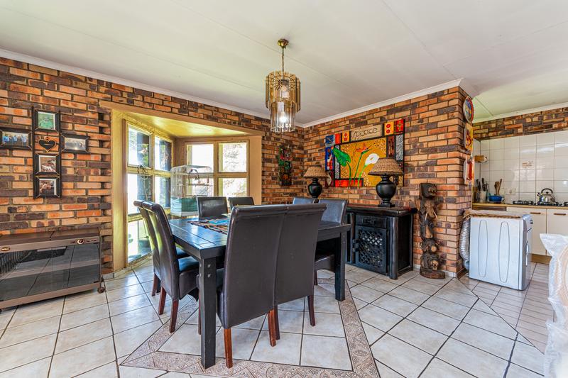 4 Bedroom Property for Sale in Northcliff Gauteng