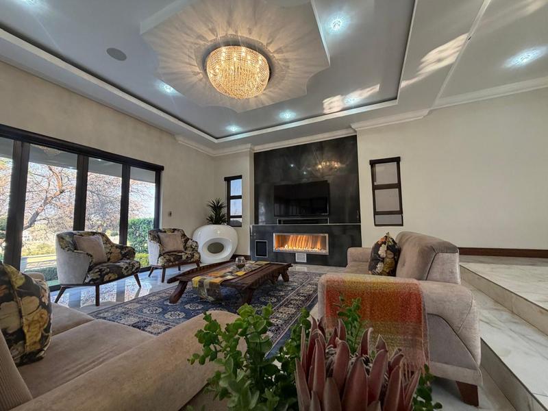 5 Bedroom Property for Sale in Blue Valley Golf Estate Gauteng