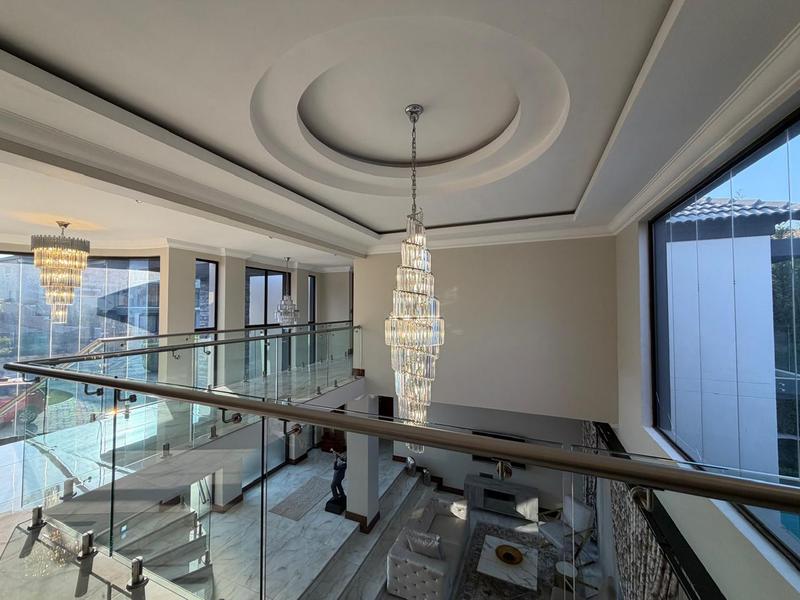 5 Bedroom Property for Sale in Blue Valley Golf Estate Gauteng