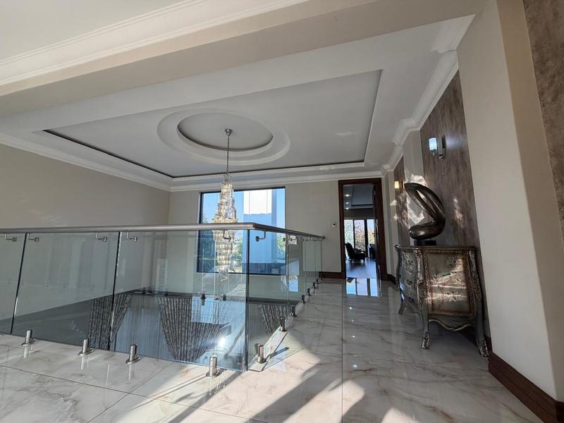 5 Bedroom Property for Sale in Blue Valley Golf Estate Gauteng
