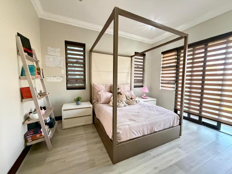 5 Bedroom Property for Sale in Blue Valley Golf Estate Gauteng