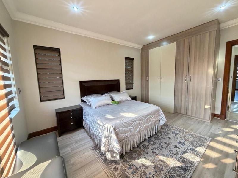 5 Bedroom Property for Sale in Blue Valley Golf Estate Gauteng