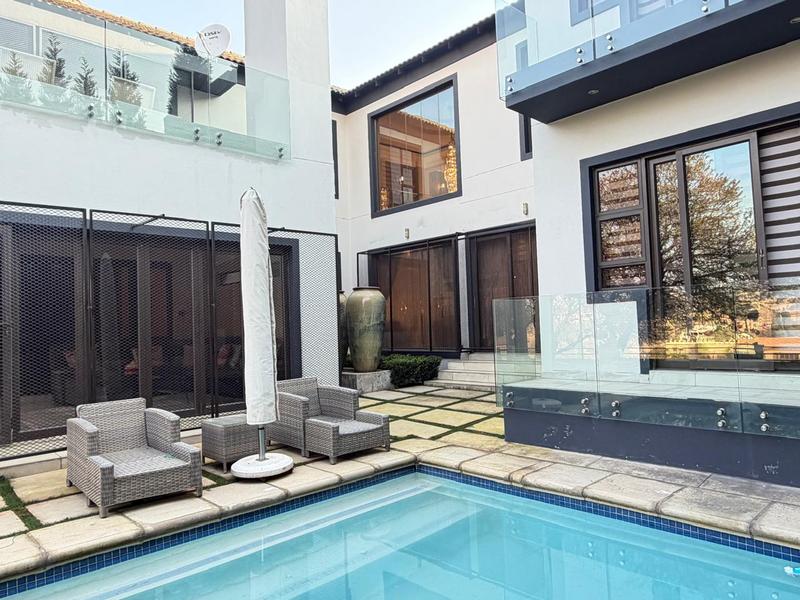 5 Bedroom Property for Sale in Blue Valley Golf Estate Gauteng