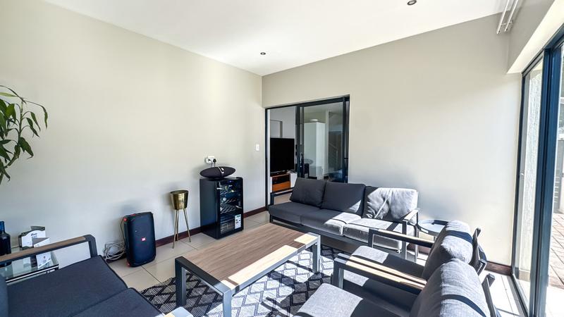 3 Bedroom Property for Sale in Midstream Ridge Gauteng