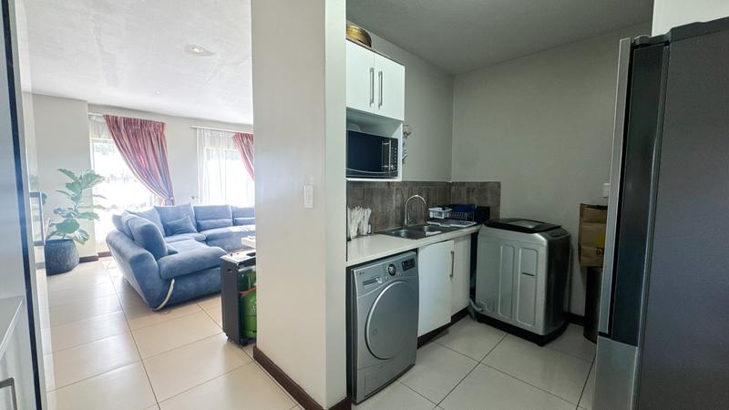 3 Bedroom Property for Sale in Midstream Ridge Gauteng