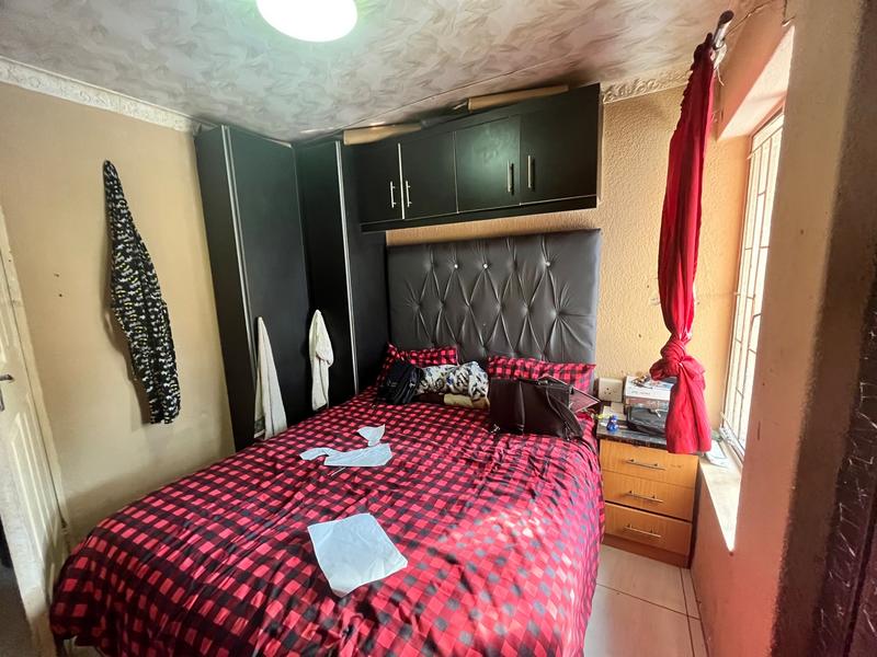 8 Bedroom Property for Sale in Dalpark Gauteng
