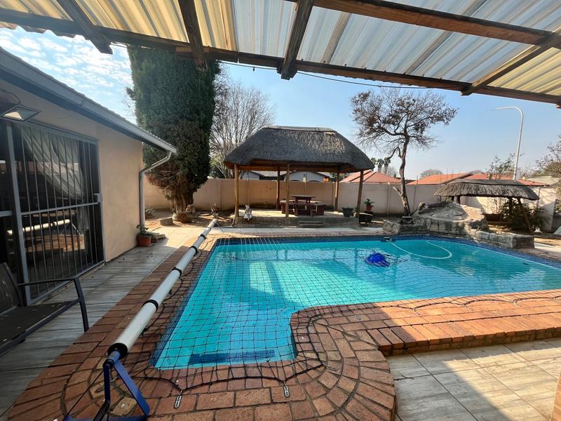 8 Bedroom Property for Sale in Dalpark Gauteng