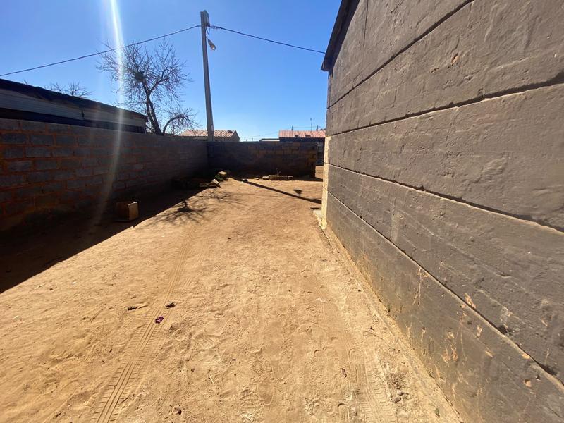 2 Bedroom Property for Sale in Katlehong South Gauteng