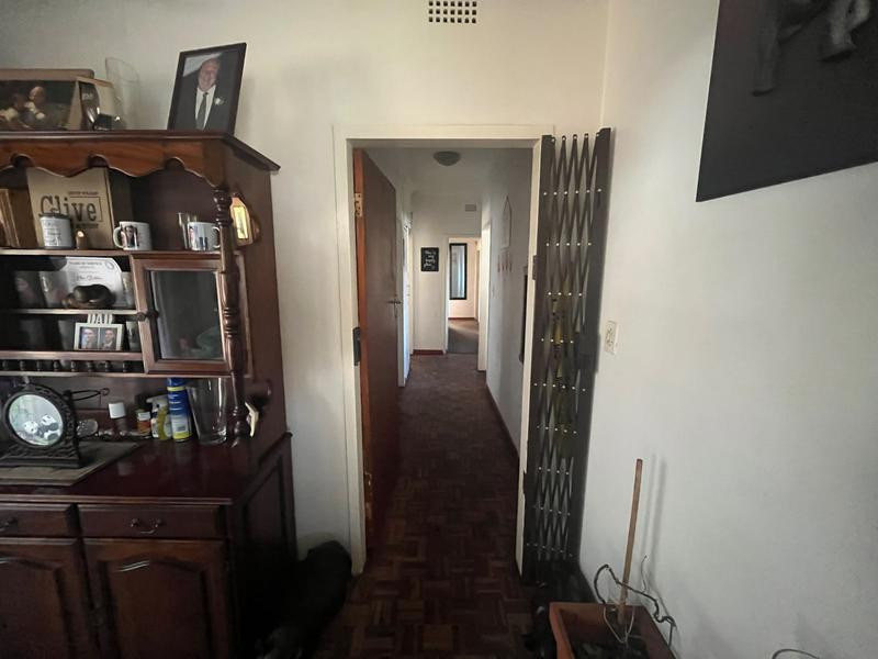 5 Bedroom Property for Sale in Birchleigh Gauteng