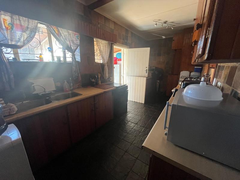 5 Bedroom Property for Sale in Birchleigh Gauteng