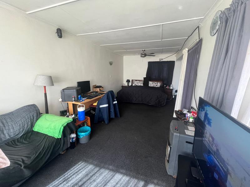 5 Bedroom Property for Sale in Birchleigh Gauteng