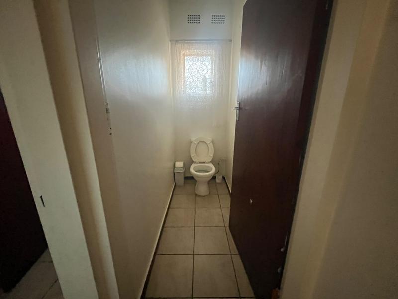 5 Bedroom Property for Sale in Birchleigh Gauteng